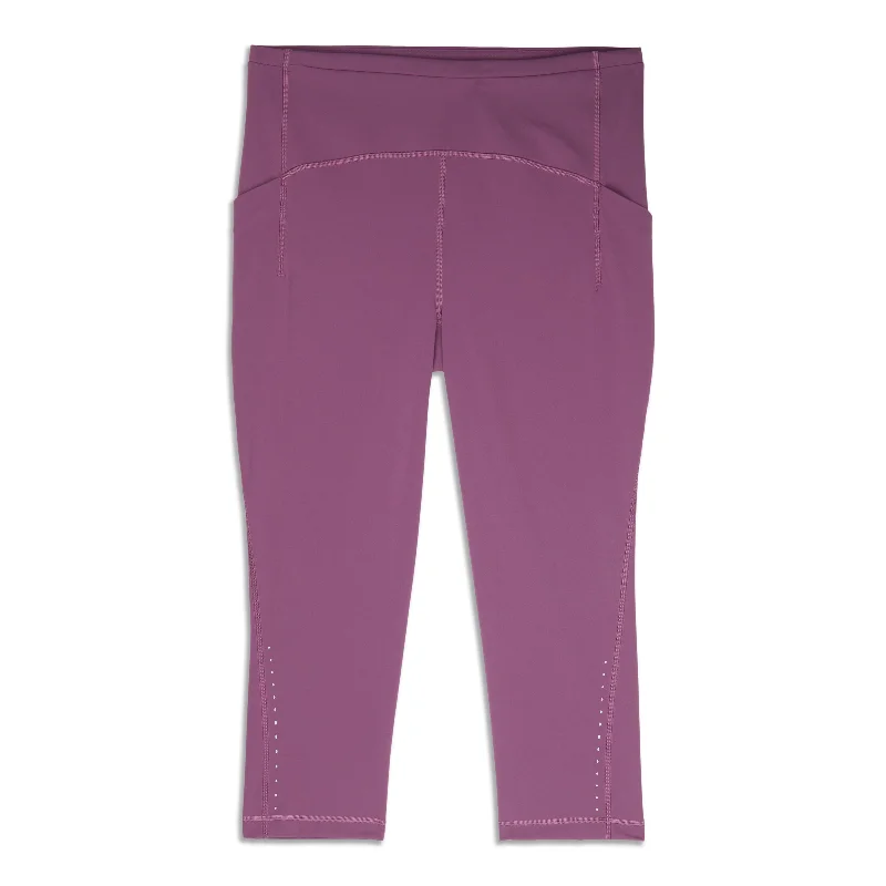 Sporty Comfort Swift Speed High-Rise Crop - Resale