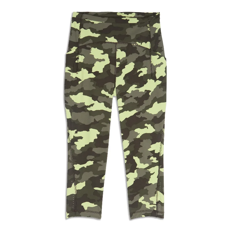 Comfortable Sweaters Swift Speed High-Rise Crop - Resale