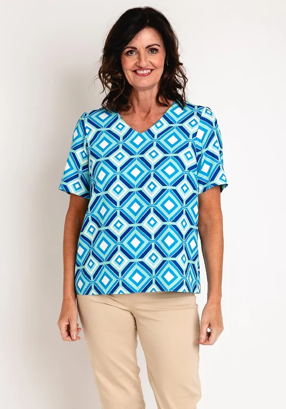 Casual Fit Avalon Geometric V Neck Top, Green