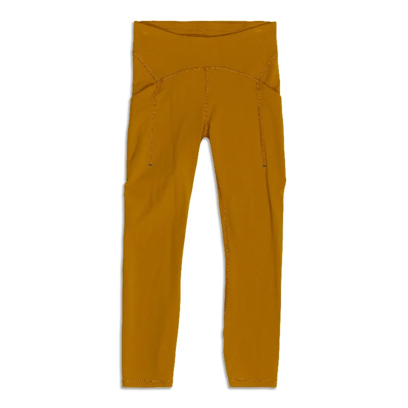 Relaxed Fashion Power Thru High-Rise Crop - Resale