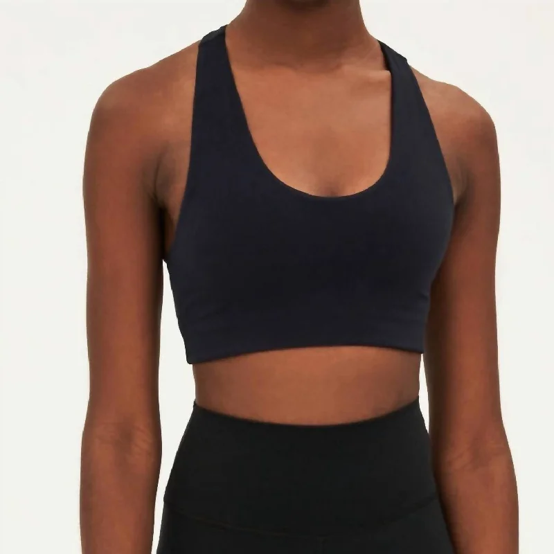 Comfortable Dresses Sara Airweight Bra In Black