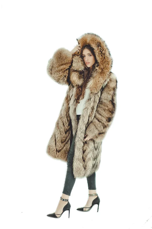 Cozy Fashion Raccoon Fur Coat with Hood