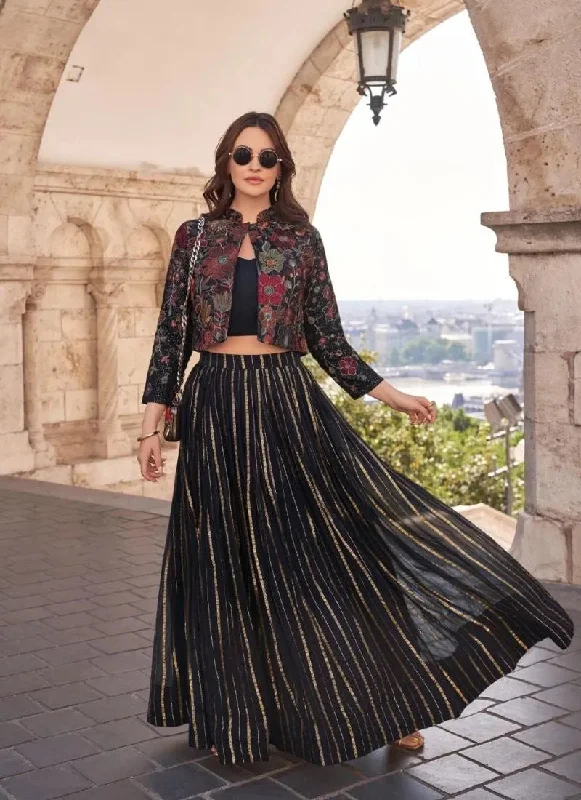 Light Comfort Beautifully printed viscose silk 3 Piece set in Black