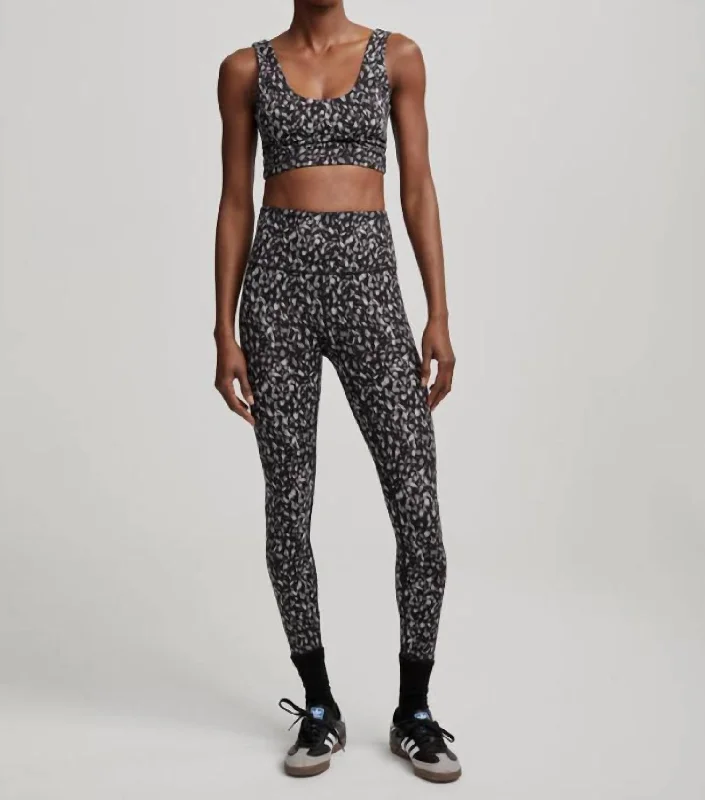 Casual Chic Wear Form High25 Leggings In Deep Motion Petal