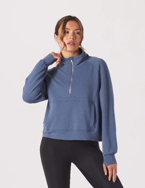 Comfortable Chic Daily Scuba 1/4 Zip: Washed Blue