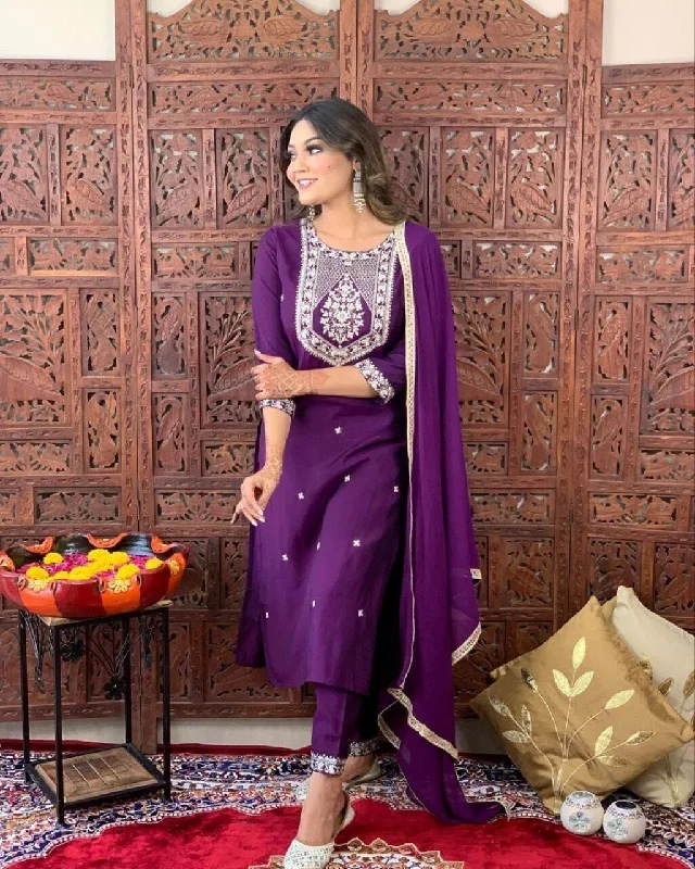 Light Layers Purple Embroidered Kurti with Dupatta and Plazzo