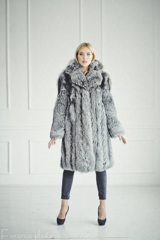Elegant Fit Silver Fox Coat