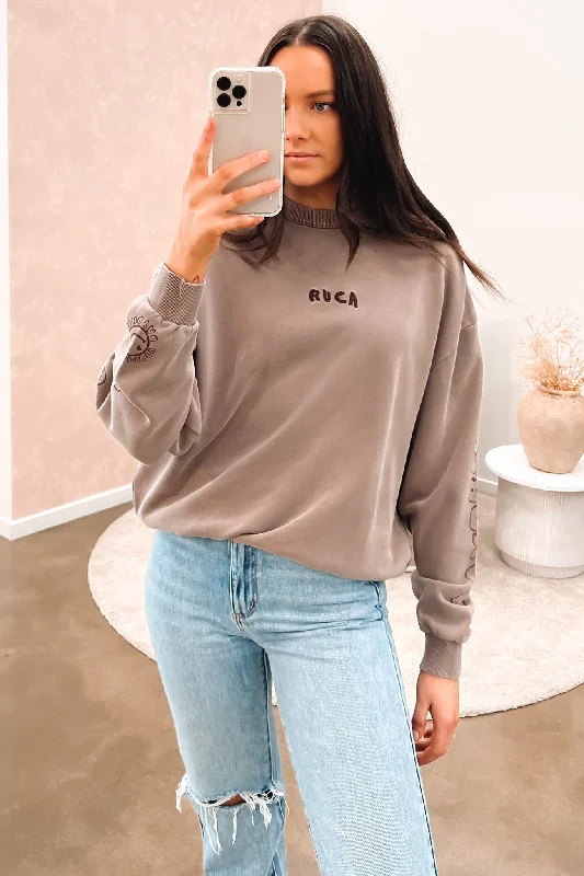 Cozy Fashions Daydream Vintage Crew Iron