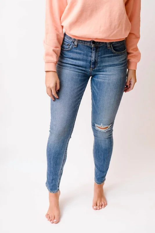 Everyday Style Women's Mid Rise Jax Jeans In Rockaway