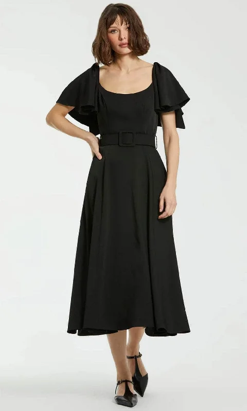 Casual Fit Mac Duggal 20977 - Scoop Neck Tea-Length Evening Dress