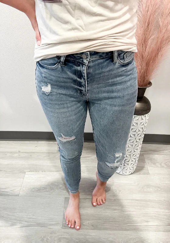 Soft Fabric Looks Hi-Rise Minimal Distressed Skinny Jeans In Light Wash