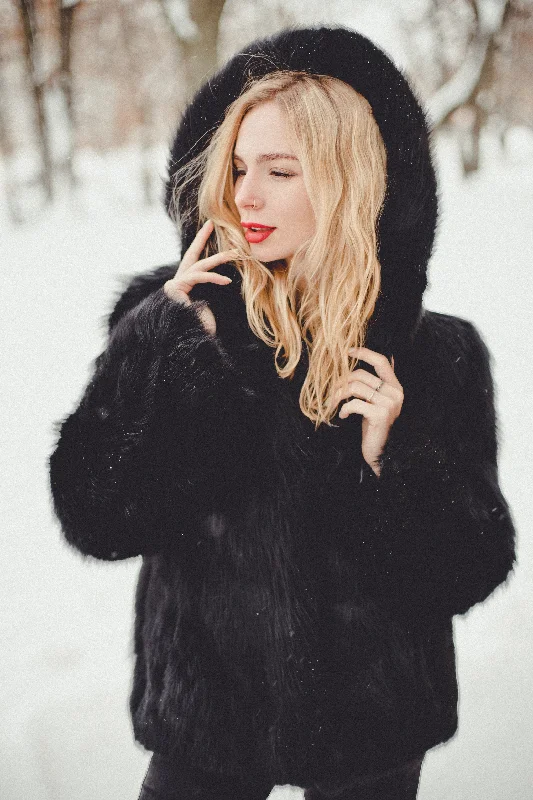 Comfortable Tops Black Fox Fur Jacket with Hood