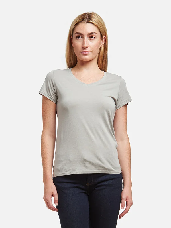 Versatile Outfits Fitted V-Neck Marcy Tee