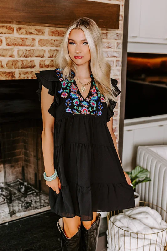 Breezy Comfort Hidden Bungalow Embroidered Dress In Black