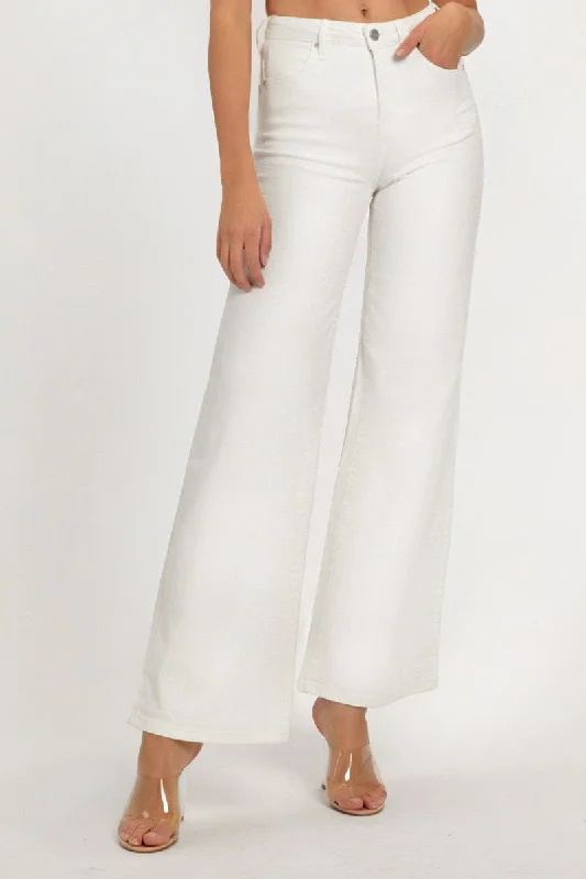 Everyday Outfits Nualla Jeans