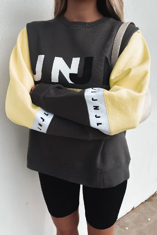 Cozy Essentials Wear Colton Panelled Sport Crew Charcoal