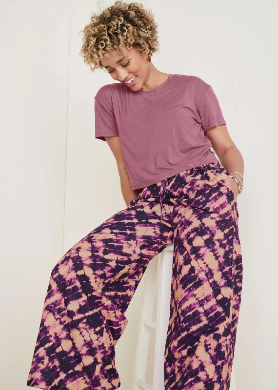 Easy-to-Wear Crew Neck Tee - Heather Rose