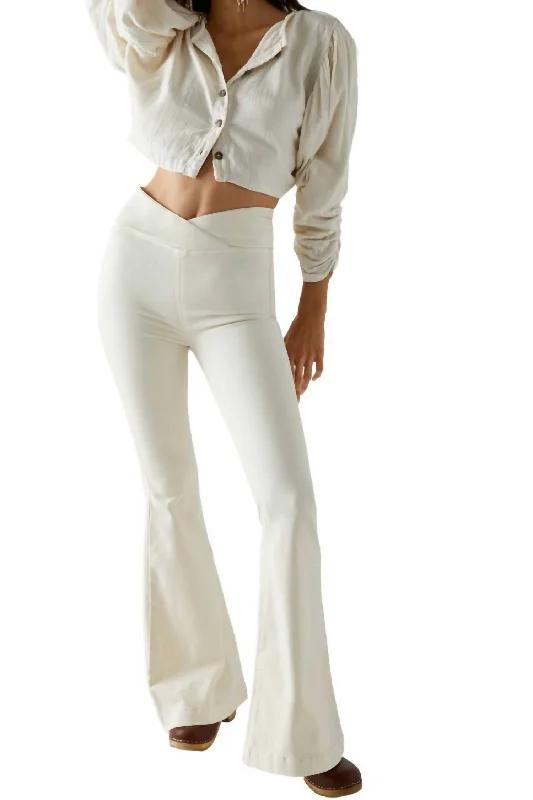 Light Fit Venice Beach High Rise Flare In Worn White