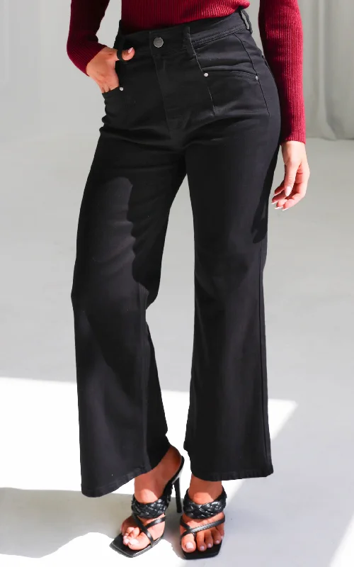 Comfortable Fitwear Kalino Jeans - Black