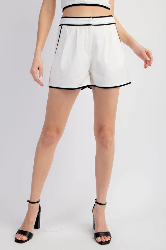 Soft Textures Ruaa Linen Contrast Short