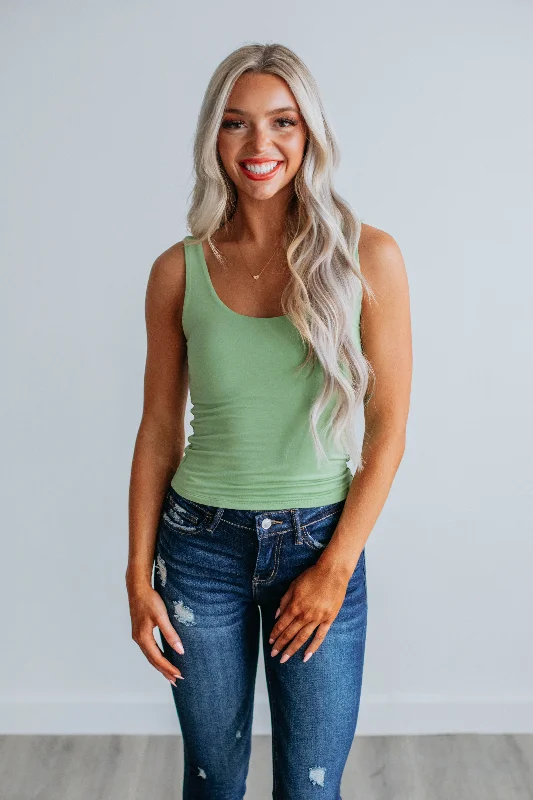 Soft Textures Delta Basic Tank - Sprout