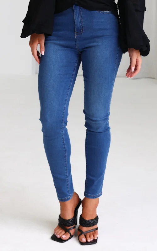 Cozy Shirts Margaret Jeans - Mid Blue