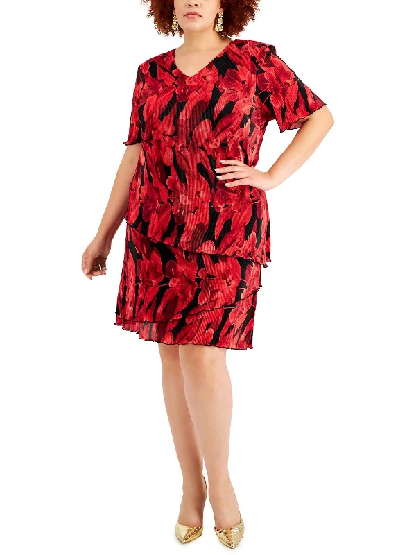 Soft Knitwear Plus Womens Crinkled Floral Shift Dress